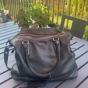 Large coach purse very good condition